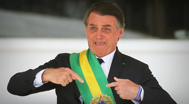 Governo Bolsonaro grande farra para parentes e amigos