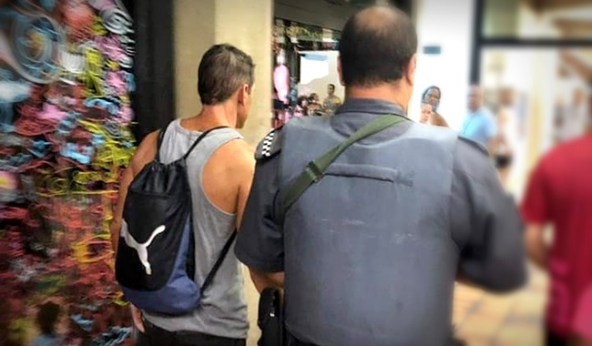 Menino estuprado box de vestiário parou de se alimentar