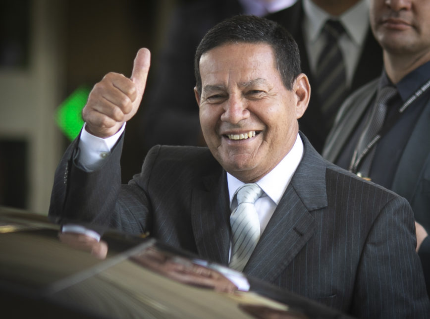 Hamilton Mourão aborto vice