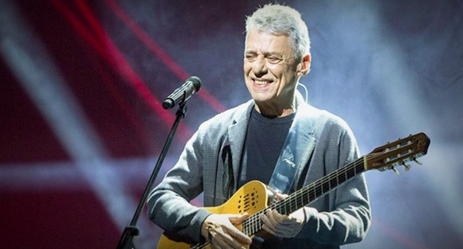 Ganhei jornalista português Prêmio Camões de Chico Buarque