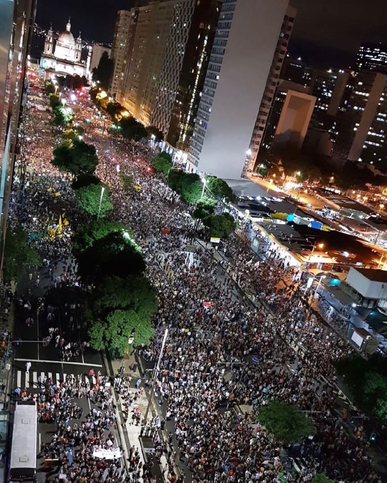 manifestações rio de janeiro candelária