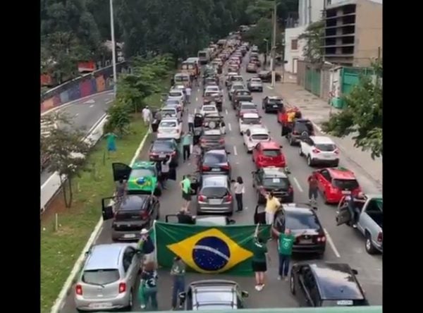 carreata bolsonaro hospital sp