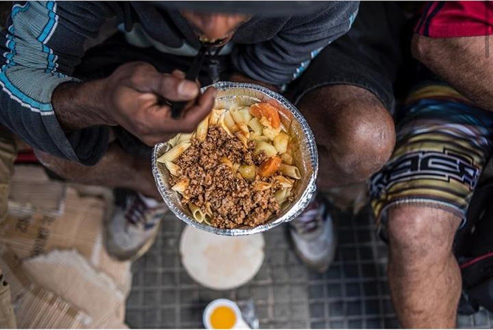 VIRAMOS COMIDAS DOIDAS NO MARRETÃO - O RETORNO 😂 