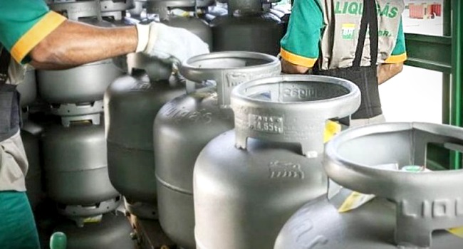 aumento preço do gás de cozinha política Petrobrás privatização Liquigás