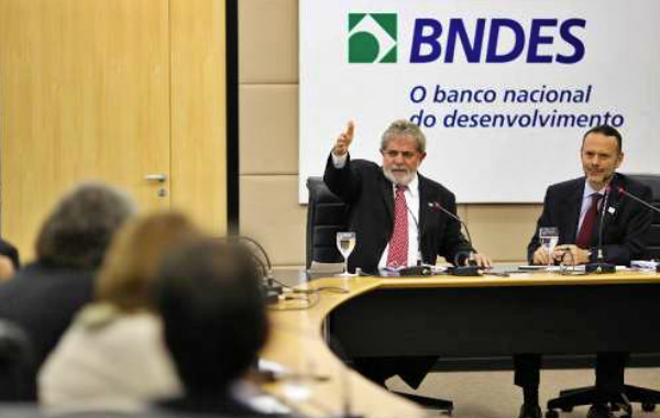Bolsonaro admite não houve corrupção BNDES gastar milhões buscas