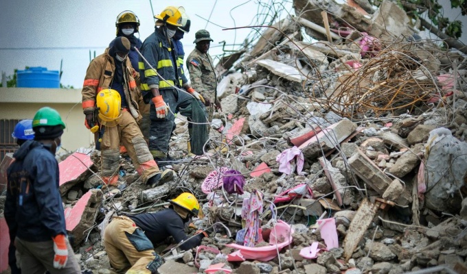 Número mortes terremoto Haiti supera mil