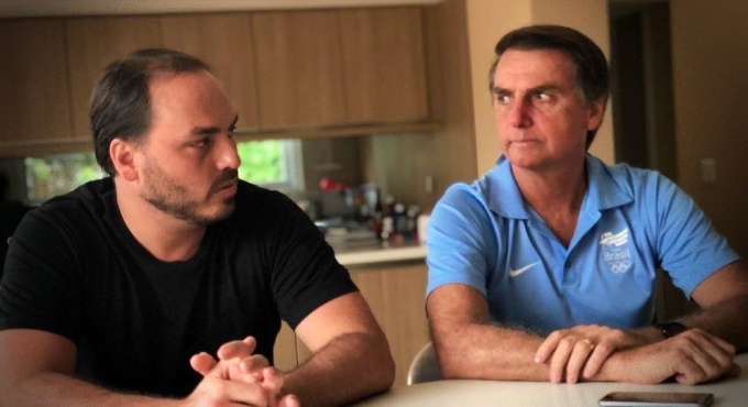 Casa de Bolsonaro usada como endereço fantasmas Carlos receita federal