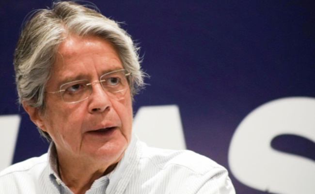 Presidente do Equador eliminar imposto heranças