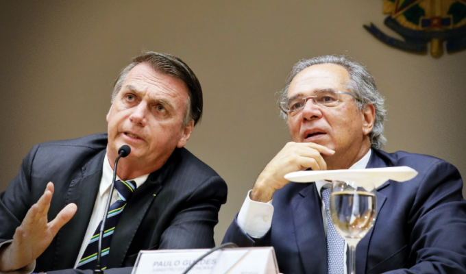 Dólar alto é bom falas Paulo Guedes coincidem variação cambial garantiu lucro