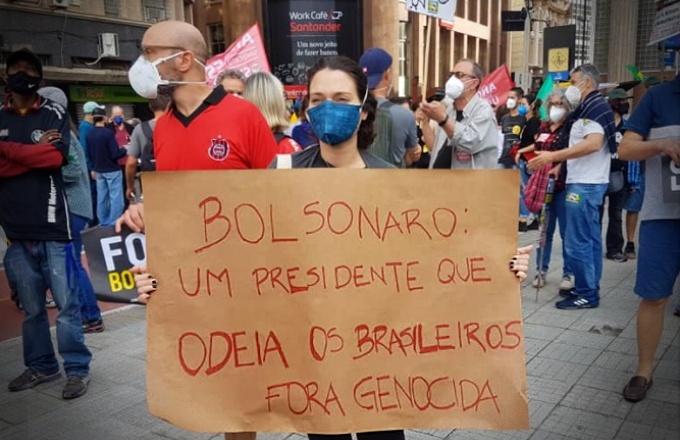 não Bolsonaro se sentiu de fato acuado ruas manifestações esquerda