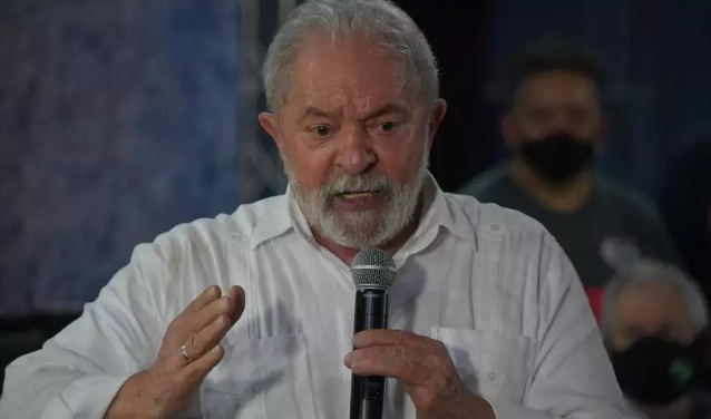 fala Lula Microfone