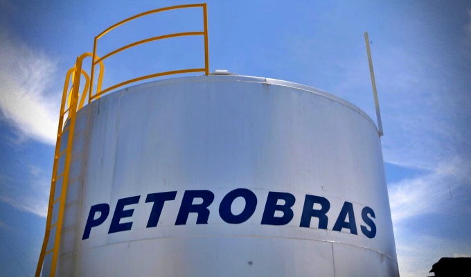 Mataripe vende gasolina centavos mais caro Petrobrás acima PPI