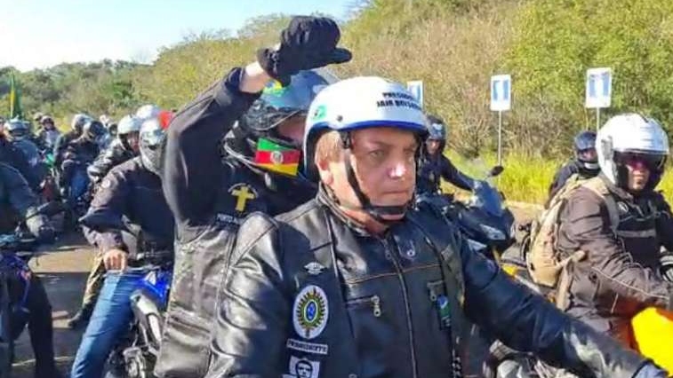 bolsonaro motociata campanha antecipada