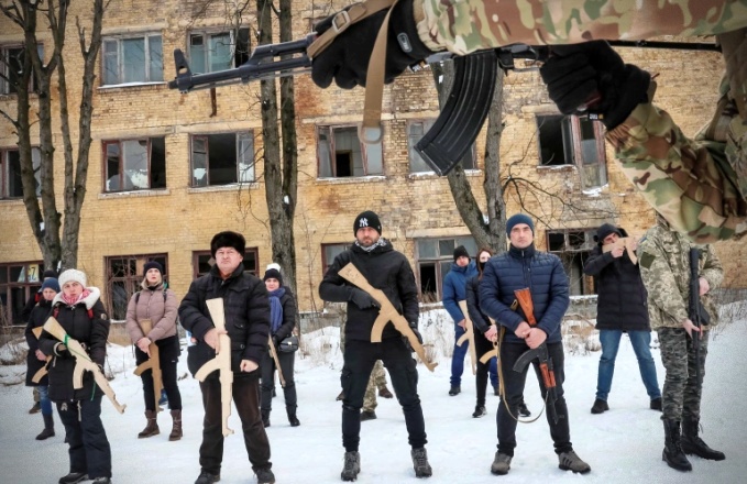 Canadá treinou batalhão neonazista Ucrânia jornal