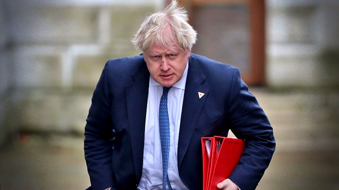 Boris Johnson renuncia cargo premiê britânico