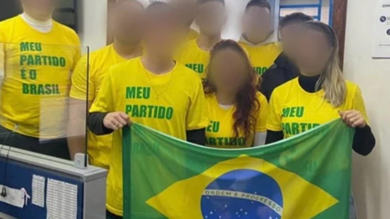 vestir camisa bolsonaro