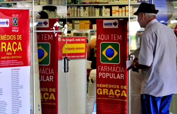 Governo Bolsonaro corta milhões Farmácia Popular garantir orçamento secreto
