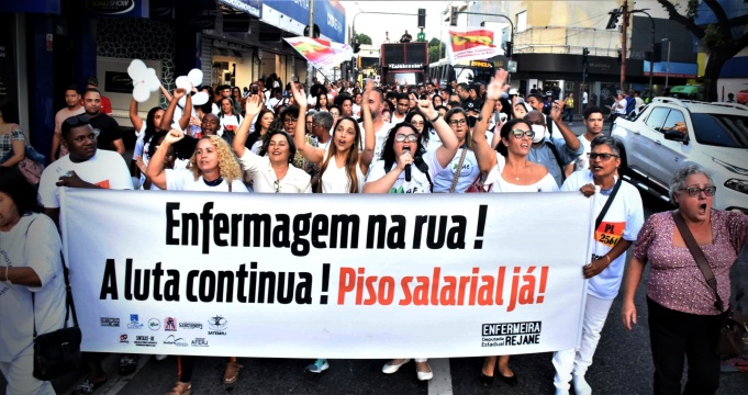 Piso enfermagem decisão isolada STF mobilização trabalhadores