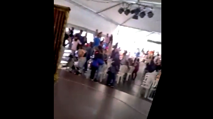 Bolsonaristas vandalizam peça infantil RS Xingaram famílias mães