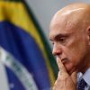 Bolsonarista ateia fogo no próprio corpo em ato contra Alexandre de Moraes em Brasília alexandre-de-moraes