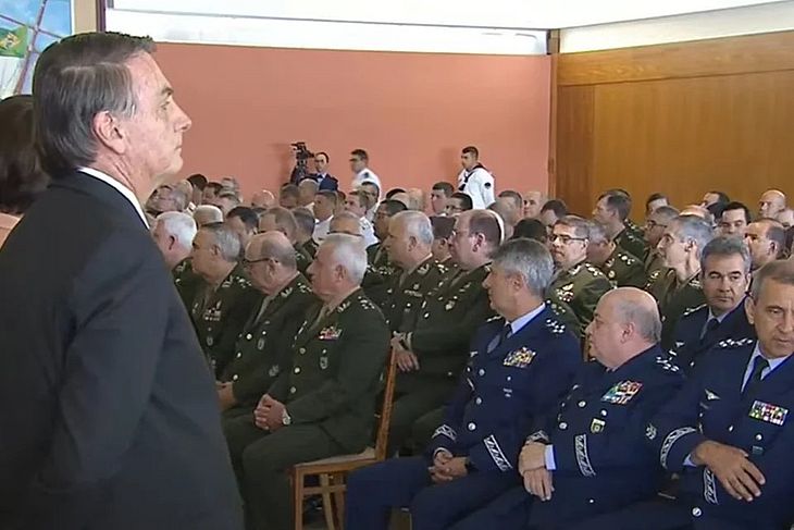 bolsonaro militares picanha