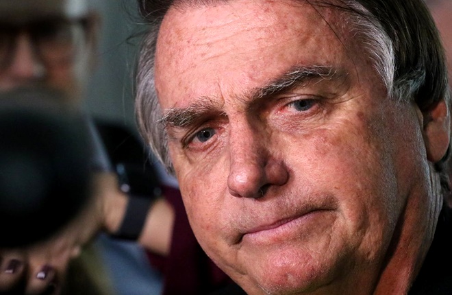 Bolsonaro não morreu extrema direita democracia 