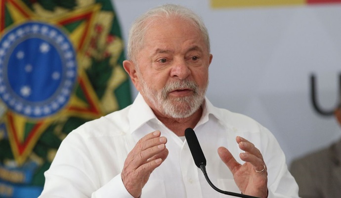 Lula libera milhões FGTS vítimas chuvas RS anuncia bilhão reconstruir cidades