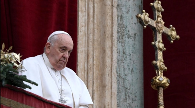 Papa Francisco lamenta terrível colheita mortes Gaza mensagem Natal