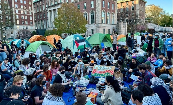 estudantes presos farsantes democracia disfuncional eua