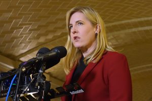 Deputada democrata é assassinada a tiros e senador baleado nos EUA; polícia investiga 'atentado político' Melissa Hortman