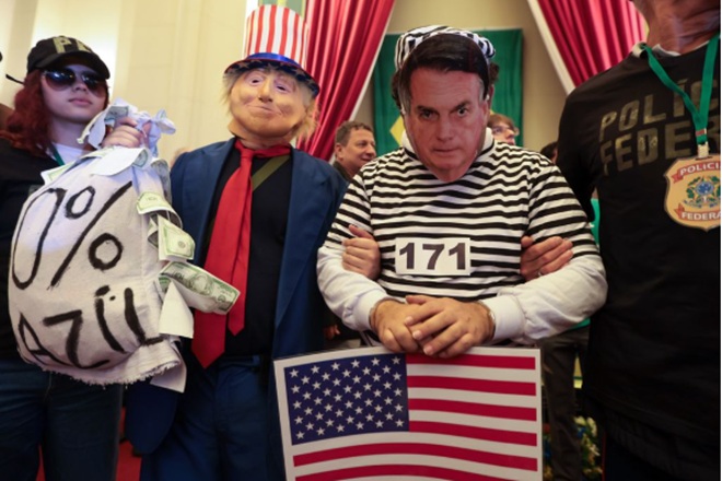 democracia do mito bolsonaro messias trump