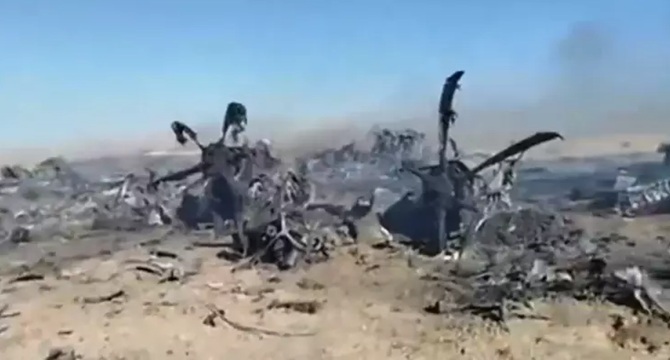 EUA dizem resgatado pilotos Irã queda caça; Teerã contesta aeronaves abatidas