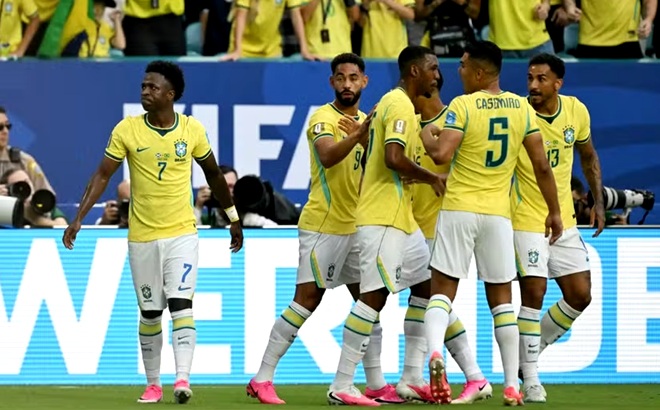 Brasil vence Japão gol acréscimos busca hexa Copa do Mundo