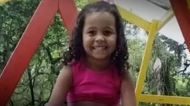 Caso Ana Clara revela atuação Flávio Bolsonaro defesa PM matar menina anos