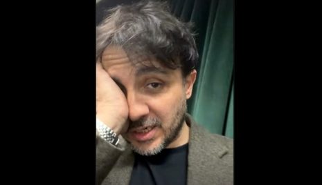 renan-santos-ironiza-augusto-cury-escritor-declarar-apoio-flavio-bolsonaro-quem-criticou-duramente-campanha